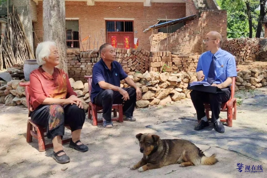 2.webp.jpg 2.webp.jpg