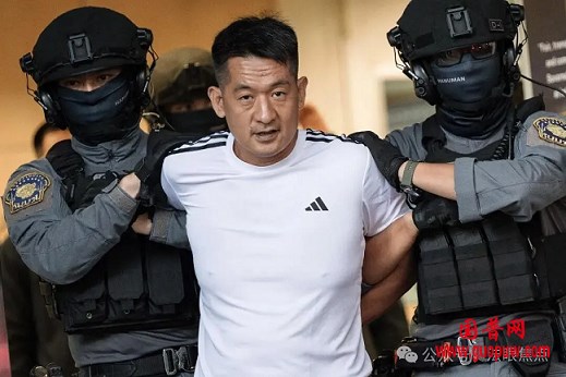 微信图片_20251114154504_309_1.png 微信图片_20251114154504_309_1.png